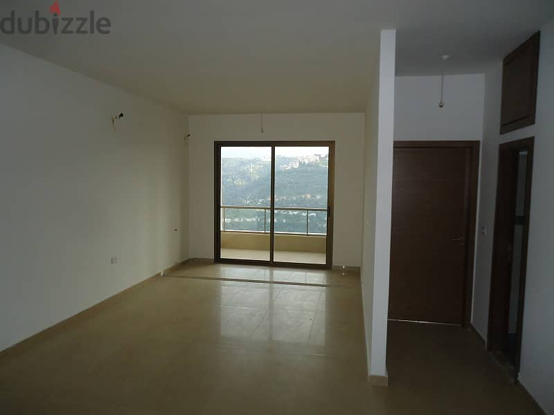 Apartment for sale in Mansourieh شقة للبيع في المنصورية 3