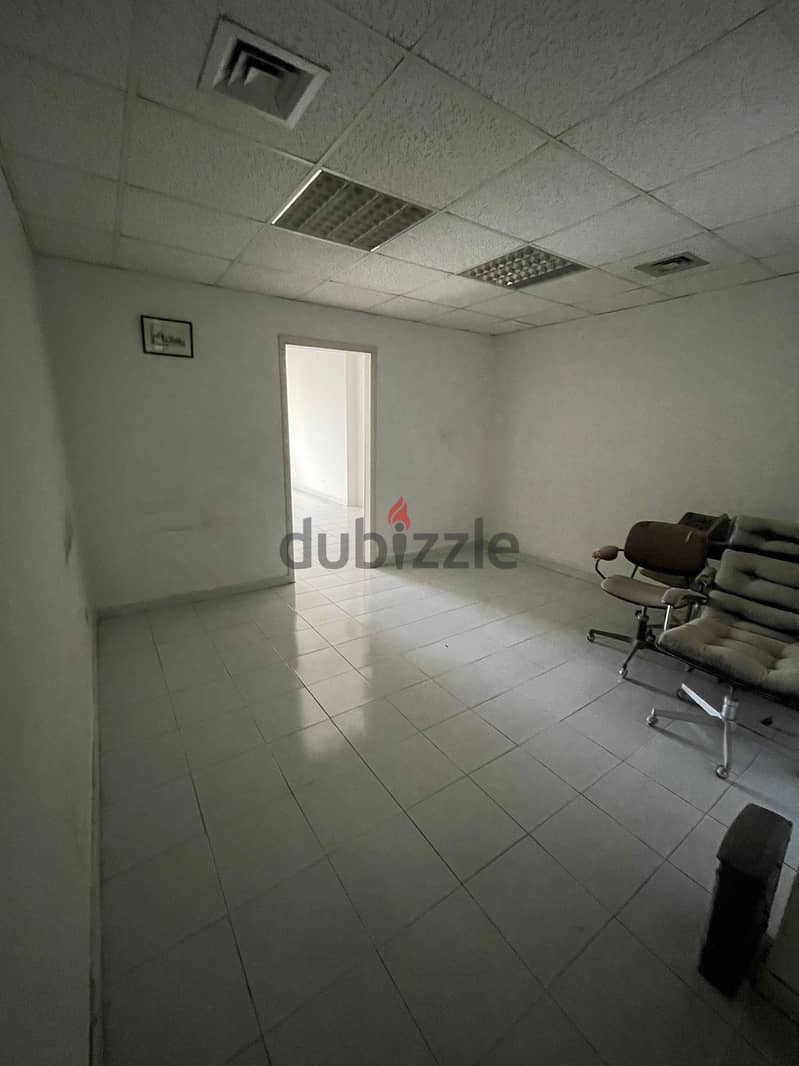 Office for rent in Mansourieh مكتب للايجار في المنصورية 0