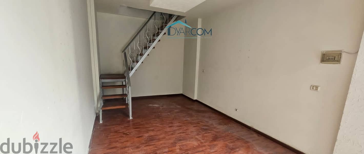DY1584 - Zalka Office For Sale or Rent! 5