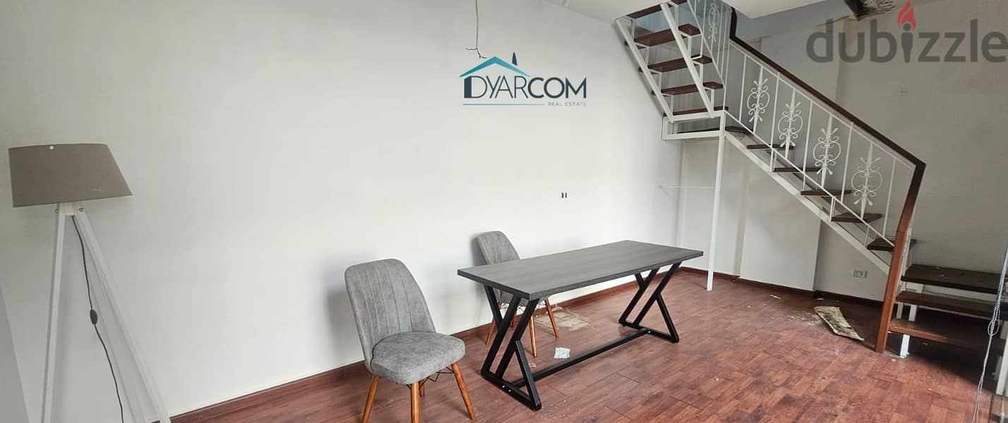 DY1584 - Zalka Office For Sale or Rent! 8