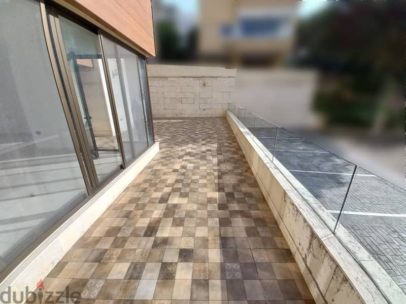 Newly constructed apartment for sale in Naqqache شقة حديثة البناء 4