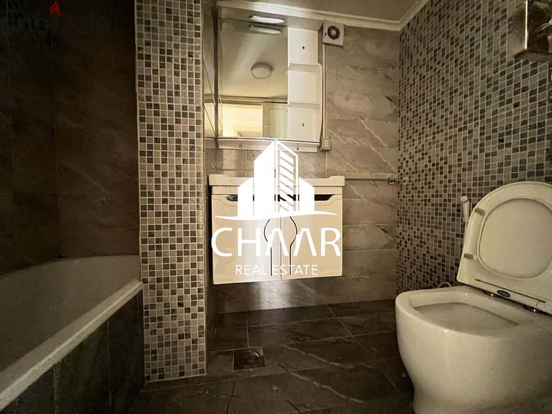 R1797 Apartment for Rent in Ras el Nabeh 3