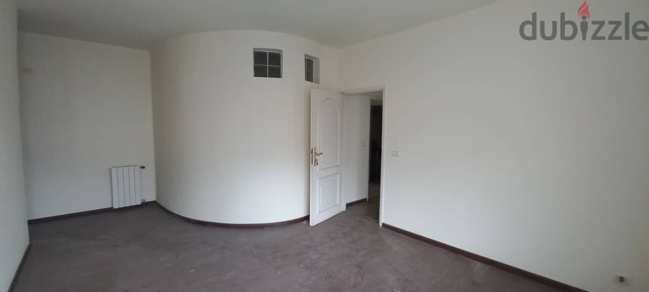 RWK283EM - Apartment For Rent In Haret Sakher شقة للإيجار في حارة صخر 4