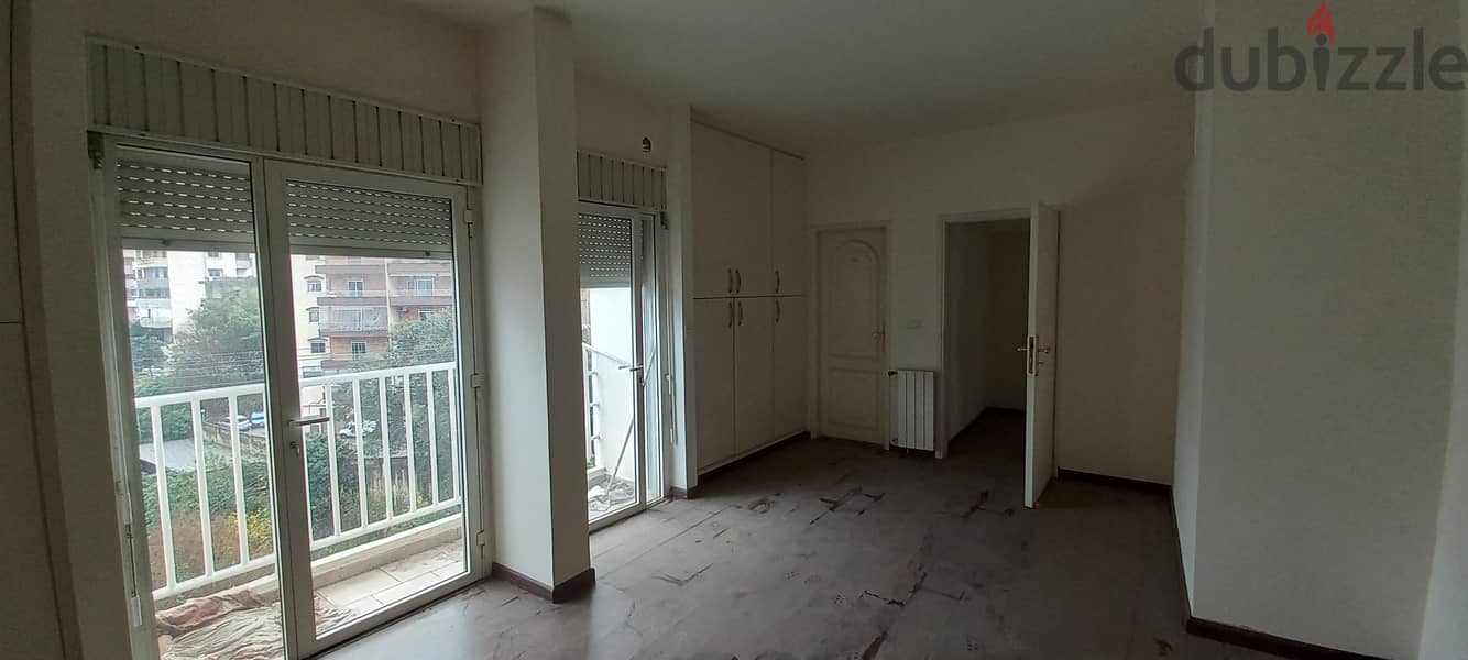 RWK283EM - Apartment For Rent In Haret Sakher شقة للإيجار في حارة صخر 5