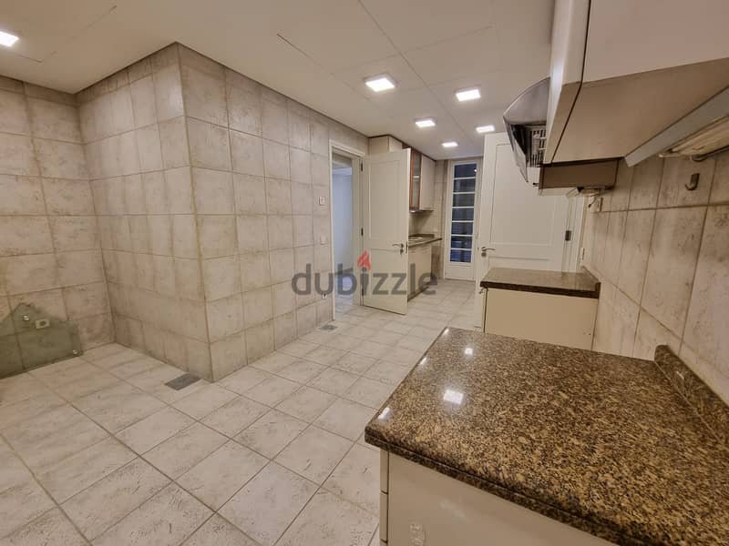 HIGH-END IN DOWNTOWN PRIME (300SQ) 3 MASTER BEDROOMS , (ACR-340) 9