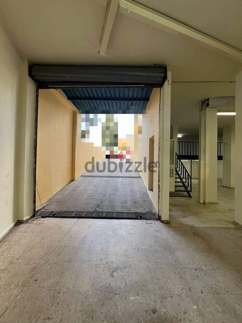 Warehouse For Sale in Mansourieh 1