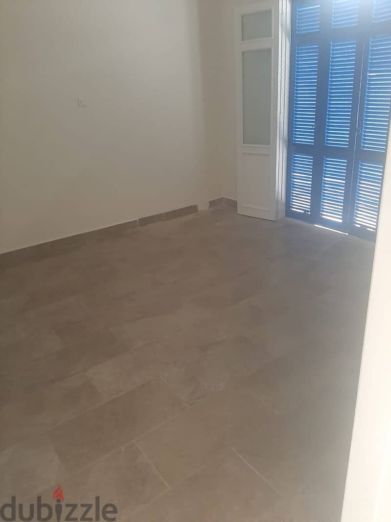 Apartment For Rent Achrafieh شقة للأجار 9