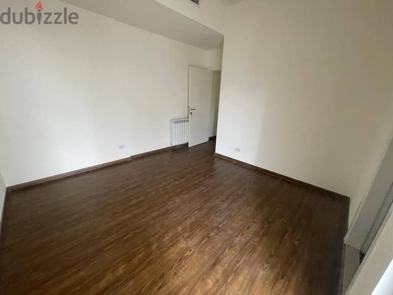 Apartment for sale in Badaro شقة للبيع في بدارو 17