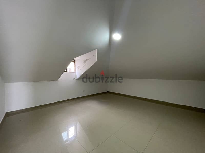 Zikrit | 100m² Rooftop + 40m² Terrace | Open View | Covered Parking 8