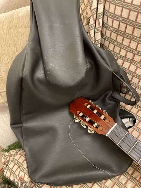 Real authentic handmade spanish guitar 3