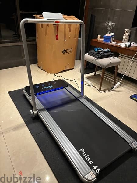 Foldable underbed Treadmill with remote control  2.75 hp 125 kg 1