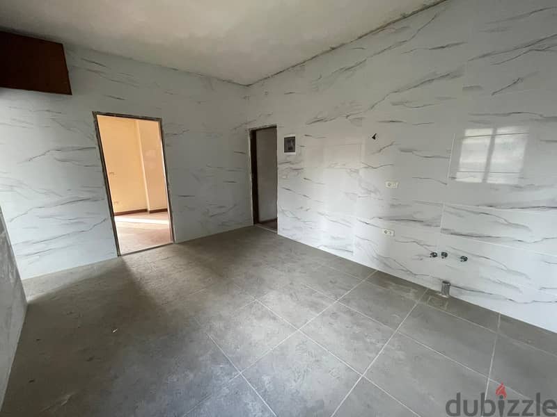 Apartment for sale in Badaro شقة في بدارو للبيع 6