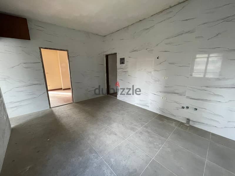 Apartment for sale in Badaro شقة في بدارو للبيع 7