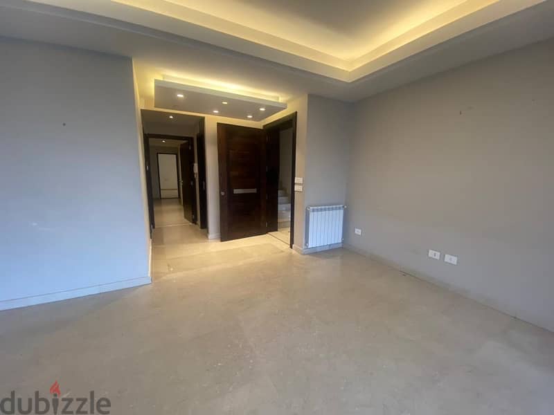 Amazing apartmentwith terrace for rent in louizeh 5
