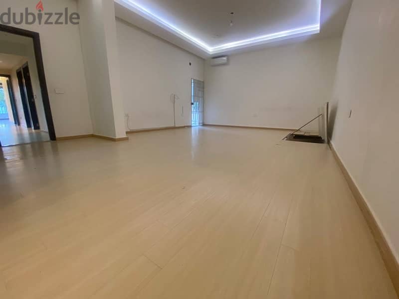 Amazing apartmentwith terrace for rent in louizeh 6