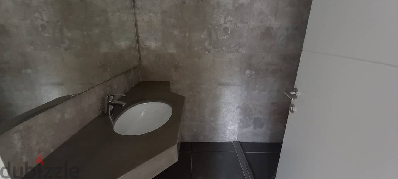 150 Sqm | Apartment For Sale Or Rent In Achrafieh 10