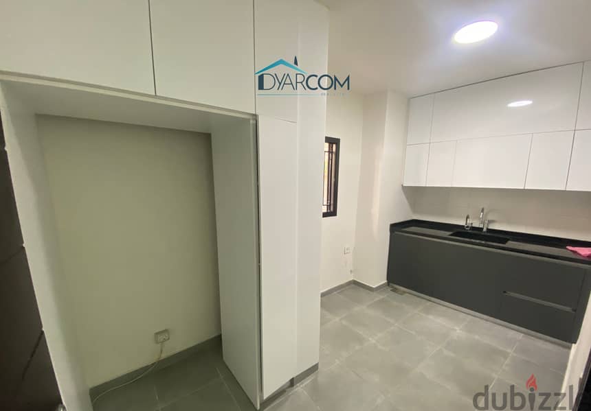 DY1592 - Zouk Mikael Apartment With Terrace For Sale! 1