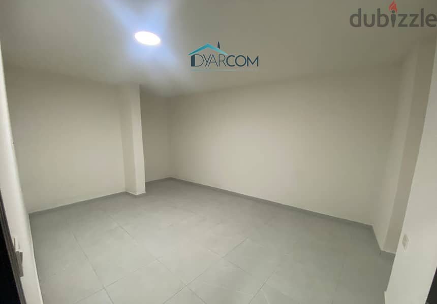 DY1592 - Zouk Mikael Apartment With Terrace For Sale! 11
