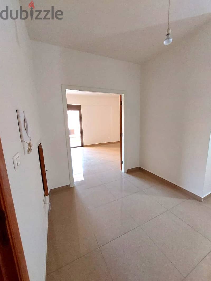 Apartment for sale in jdeideh شقة للبيع في الجديدة 5