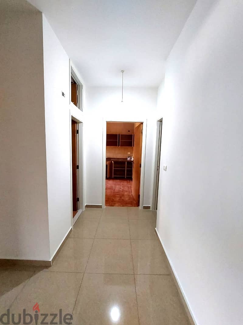 Apartment for sale in jdeideh شقة للبيع في الجديدة 8