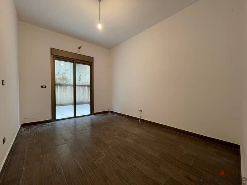Zikrit | Brand New 3 Bedrooms Apart + BackYard Terrace | Huge Balcony 12
