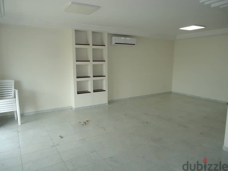 Apartment for sale in Sil El Fil شقة للبيع في سن الفيل 5