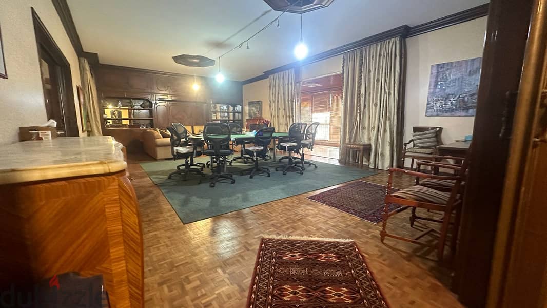 Spacious apartment for sale in Ain al-tinehشقة واسعة للبيع 8