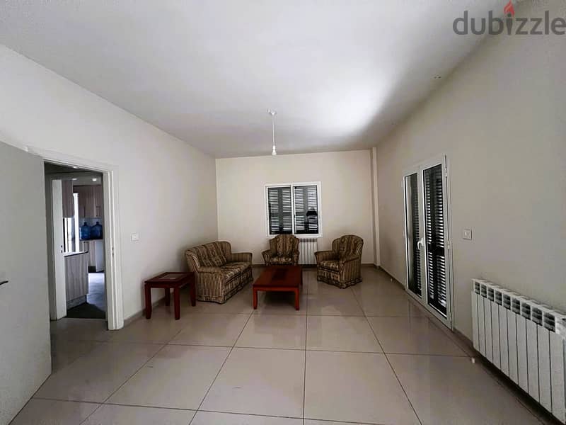 Unfurnished apartment for rent in Broummana, 250 sqm 1