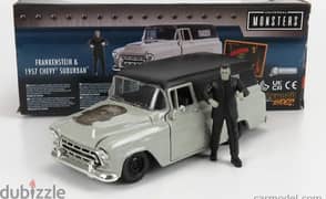 Chevy Suburban '57 (With Frankenstein figure) diecast car model 1;24