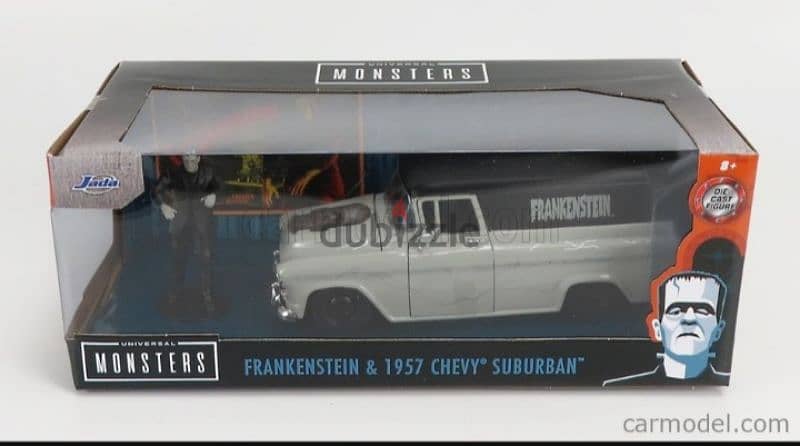 Chevy Suburban '57 (With Frankenstein figure) diecast car model 1;24 6