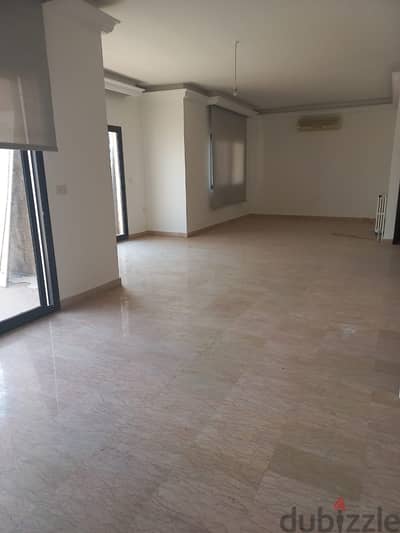 SPACIOUS APARTMENT IN ACHRAFIEH / SEA VIEW (220SQ) 3 BEDS , (ACR-164)