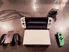 Nintendo Switch OLED w Dock