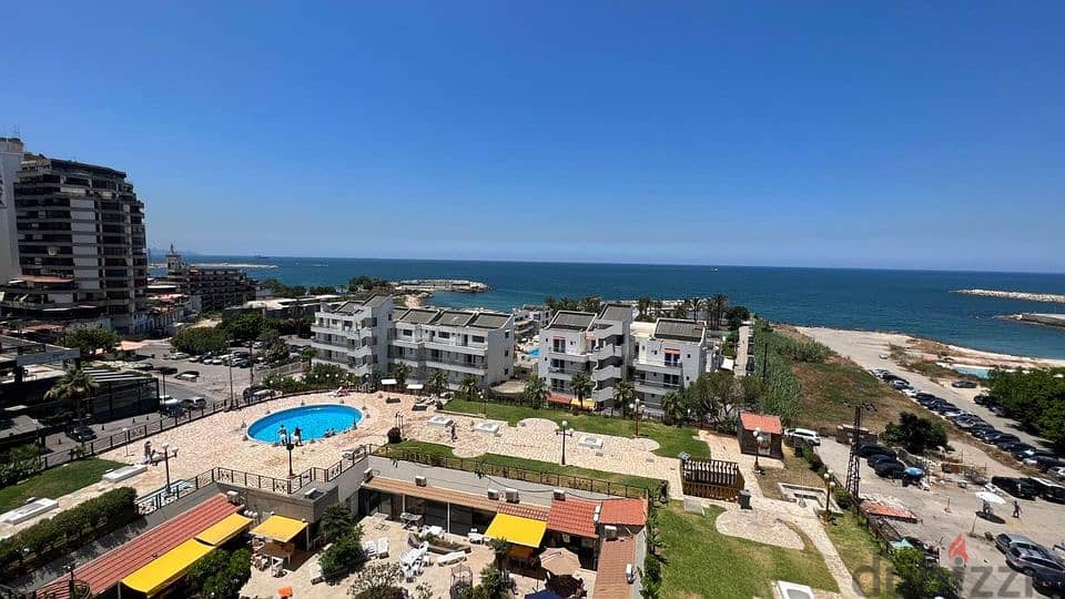 Decorated furnished 18m2 chalet with a pool for sale in Jounieh 0