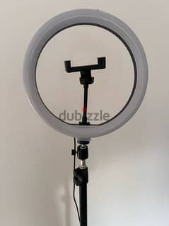 Ring light with remote