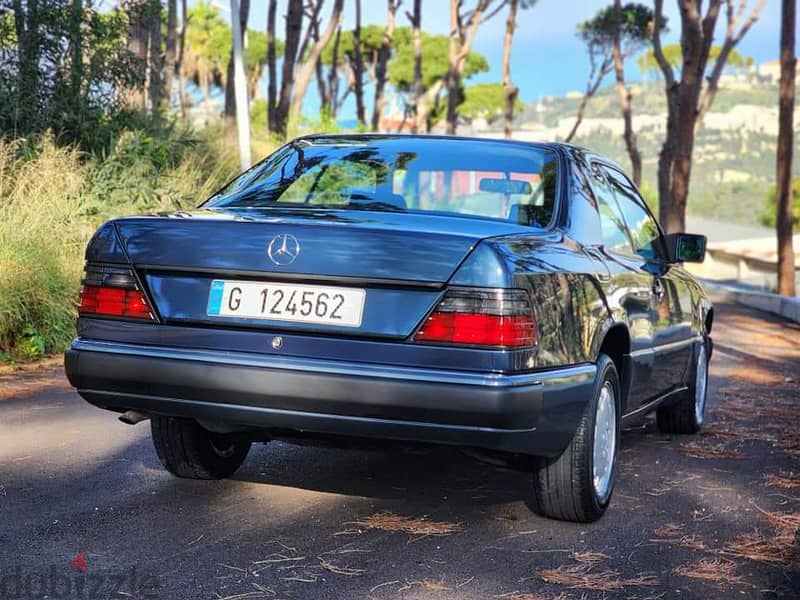 1991 Mercedes-Benz 230CE W124 2