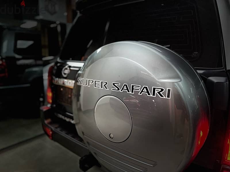 2022 Nissan Patrol Super Safari Very Low Mileage!! 10