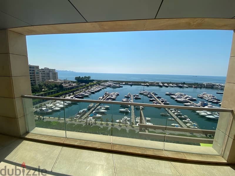 428 sqm plus 150 sqm terrace / 4 master bedrooms / full marina view / 4