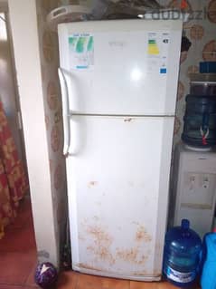 used refrigerator delivere in Beirut cost the delivery 25 total 125