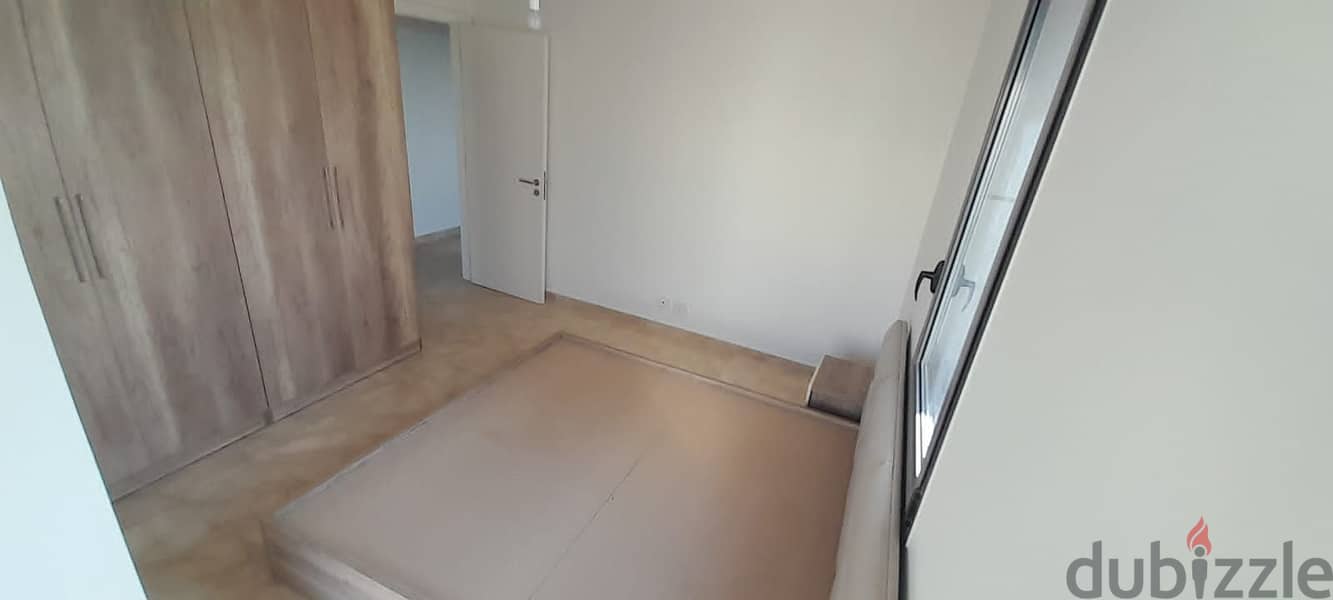 FULLY FURNISHED IN ACHRAFIEH + GYM , POOL (160SQ) 3 BEDS , (ACR-274) 7