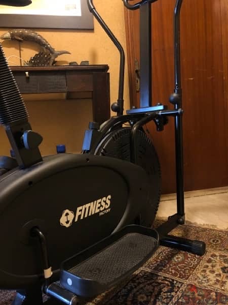 Elliptical Fitness like new for ONLY 85$ 2