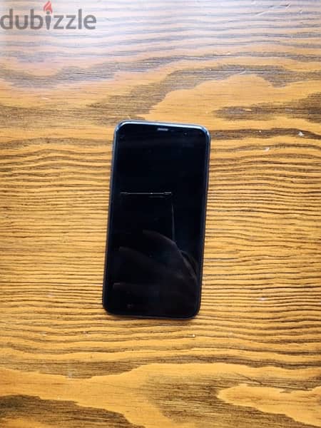 Iphone 11 128 gb very clean with box and cable 5