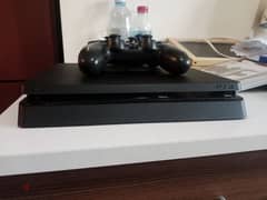 Used PS4 like new