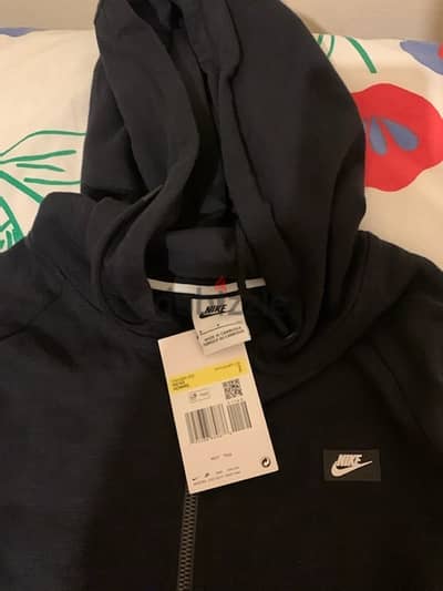 Nike sweater