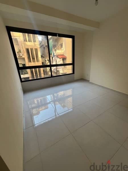 Apartment for sale in Ras Al-Nabaa | شقة للبيع في رأس النبع 2