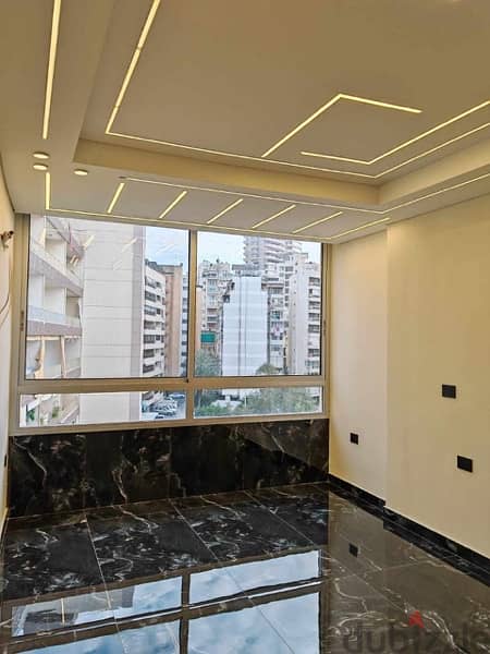 Apartment for sale in Hamra | شقة للبيع في الحمرا 1