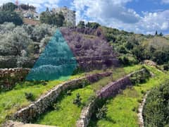 A 666 m2 land having an open mountain view for sale in Jdayel/Jbeil