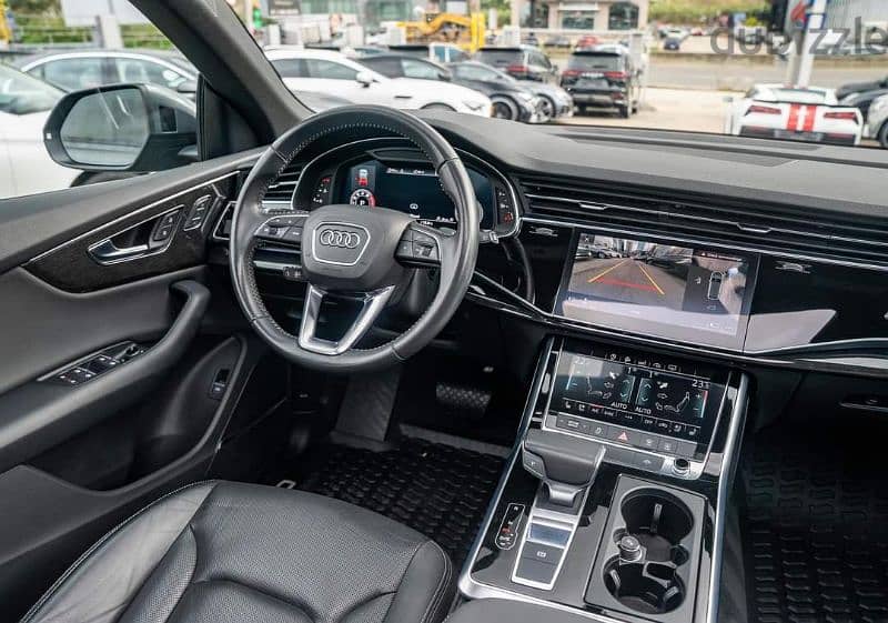 Audi Q8 model 2019 S line Clean Carfax 8