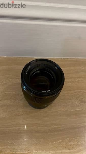 Sony Lens 85mm f1.8 “Like New” 3