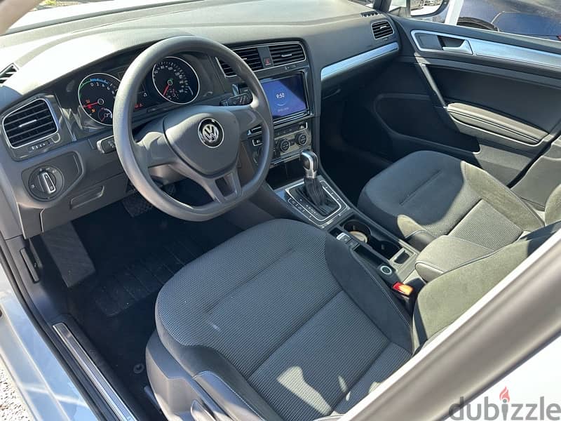 VW E golf 2021 , 300 km range warranty 9