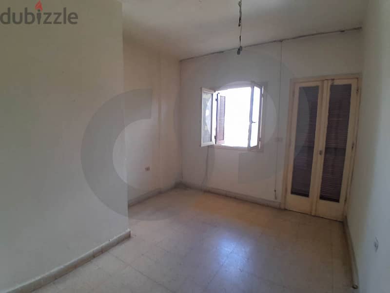 spacious apartment with potential in Achrafieh/الأشرفية REF#AS103551 5